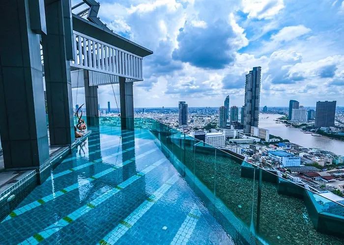 Appartamento Condo, 3-min Walk To Bts, Sky Pool, Gym, Wifi, Self Check-in At Pickup Point Bangkok