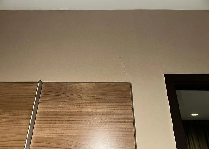 Appartamento Condo, 3-min Walk To Bts, Sky Pool, Gym, Wifi, Self Check-in At Pickup Point