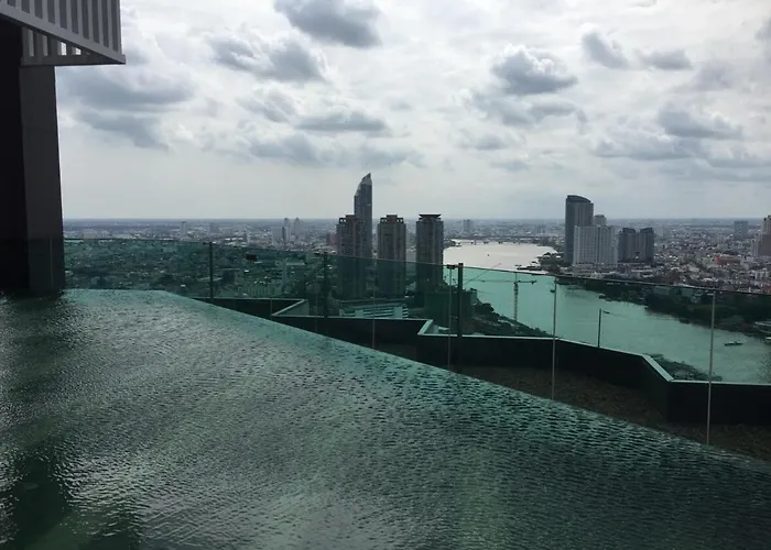 Condo, 3-min Walk To Bts, Sky Pool, Gym, Wifi, Self Check-in At Pickup Point Appartamento *