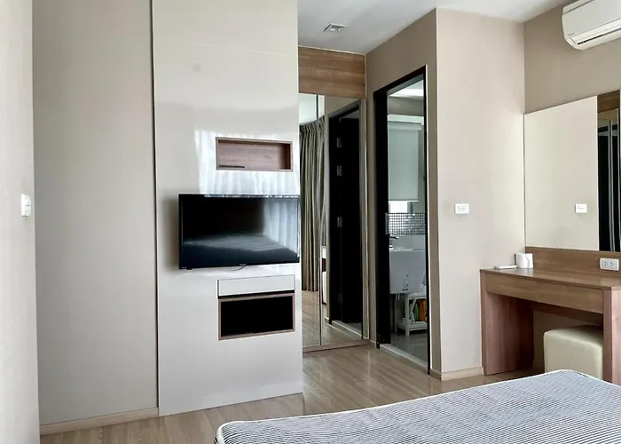Condo, 3-min Walk To Bts, Sky Pool, Gym, Wifi, Self Check-in At Pickup Point Appartamento Bangkok