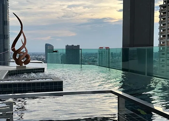 Appartamento Condo, 3-min Walk To Bts, Sky Pool, Gym, Wifi, Self Check-in At Pickup Point *